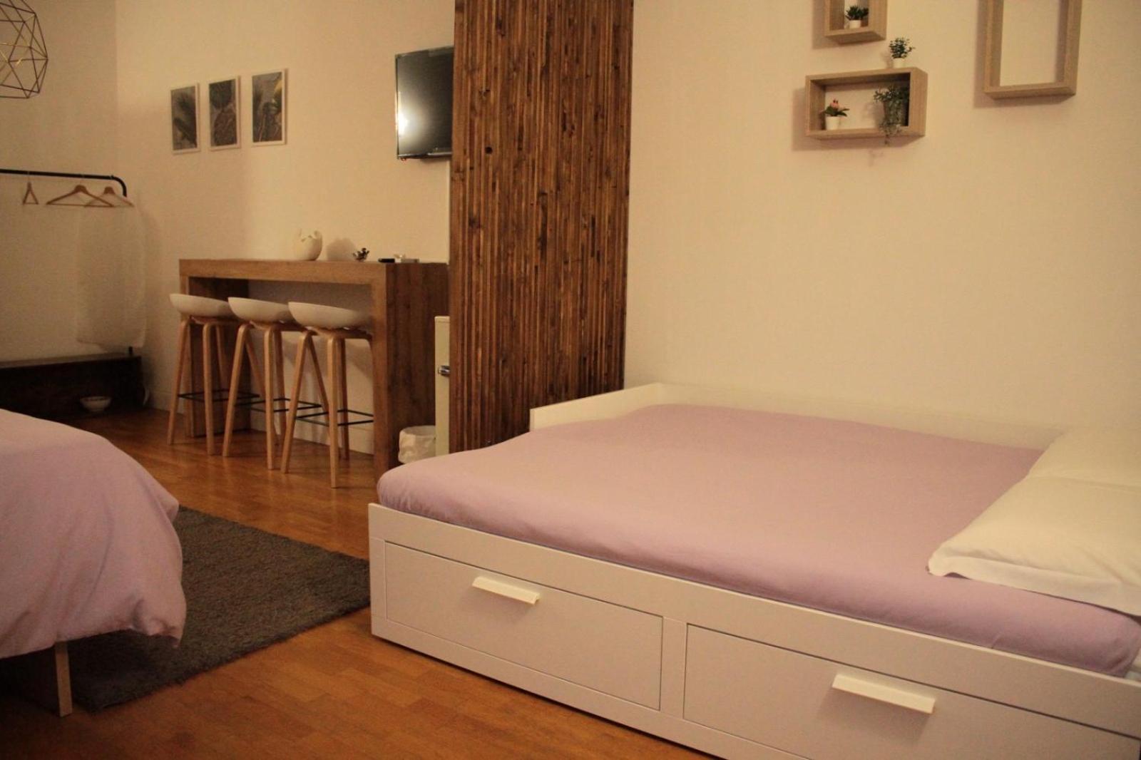 La Pietra Nera - Etna Home カターニア エクステリア 写真